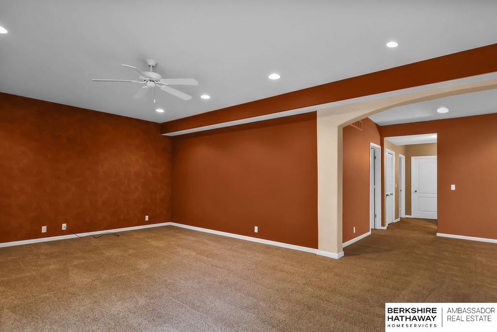 Elkhorn, Nebraska 68022, United States, 4 Bedrooms Bedrooms, ,3 BathroomsBathrooms,Residential,Active,179945