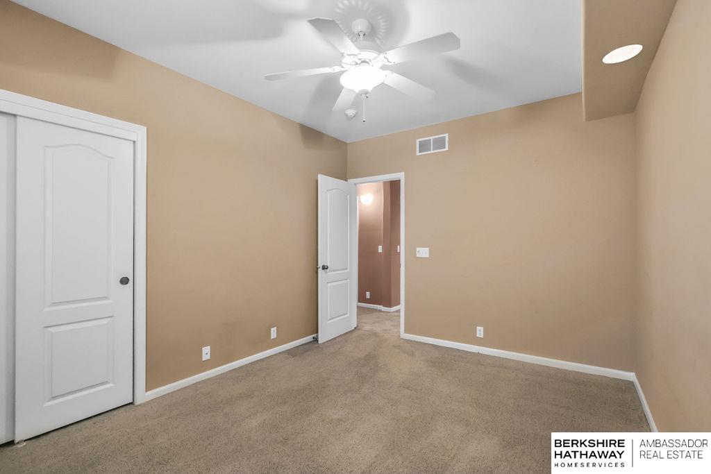 Elkhorn, Nebraska 68022, United States, 4 Bedrooms Bedrooms, ,3 BathroomsBathrooms,Residential,Active,179945