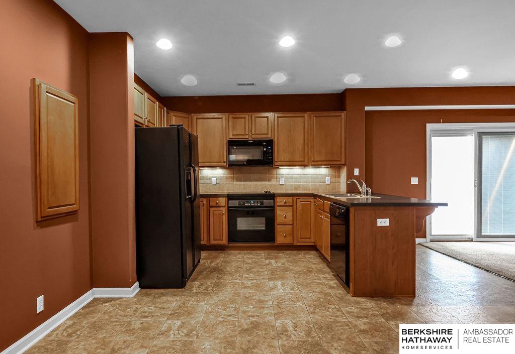 Elkhorn, Nebraska 68022, United States, 4 Bedrooms Bedrooms, ,3 BathroomsBathrooms,Residential,Active,179945