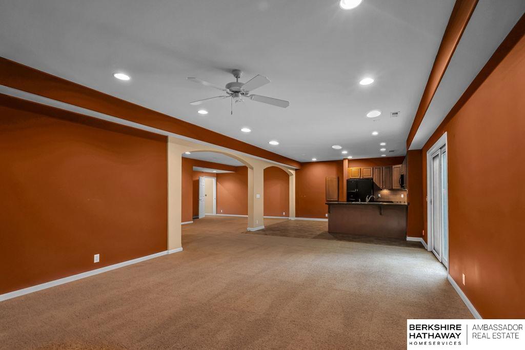 Elkhorn, Nebraska 68022, United States, 4 Bedrooms Bedrooms, ,3 BathroomsBathrooms,Residential,Active,179945