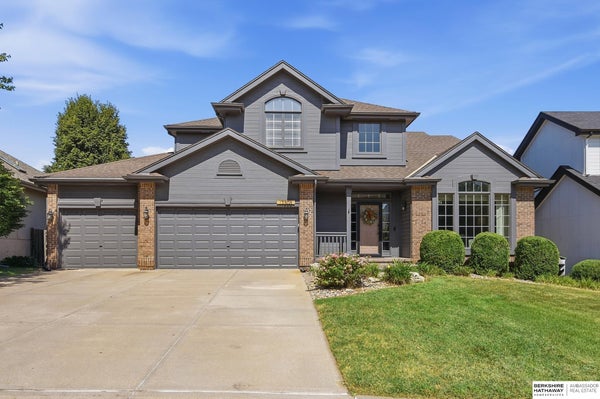 17308 PINE CIR, OMAHA, NE 68130 - Image 291248ae4e6536c7bb2cdcbc2920b016/2695561598