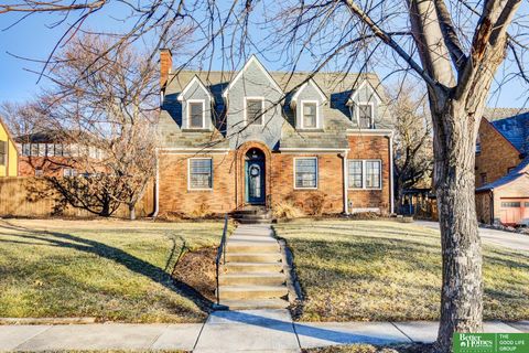 Photo of 4708 Shirley Street, Omaha, NE 68106 (MLS # 22601367)