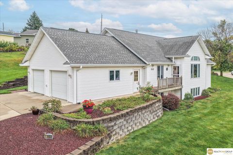 Photo of 1403 Eaton Street, Dunlap, IA 51529 (MLS # 22535239)