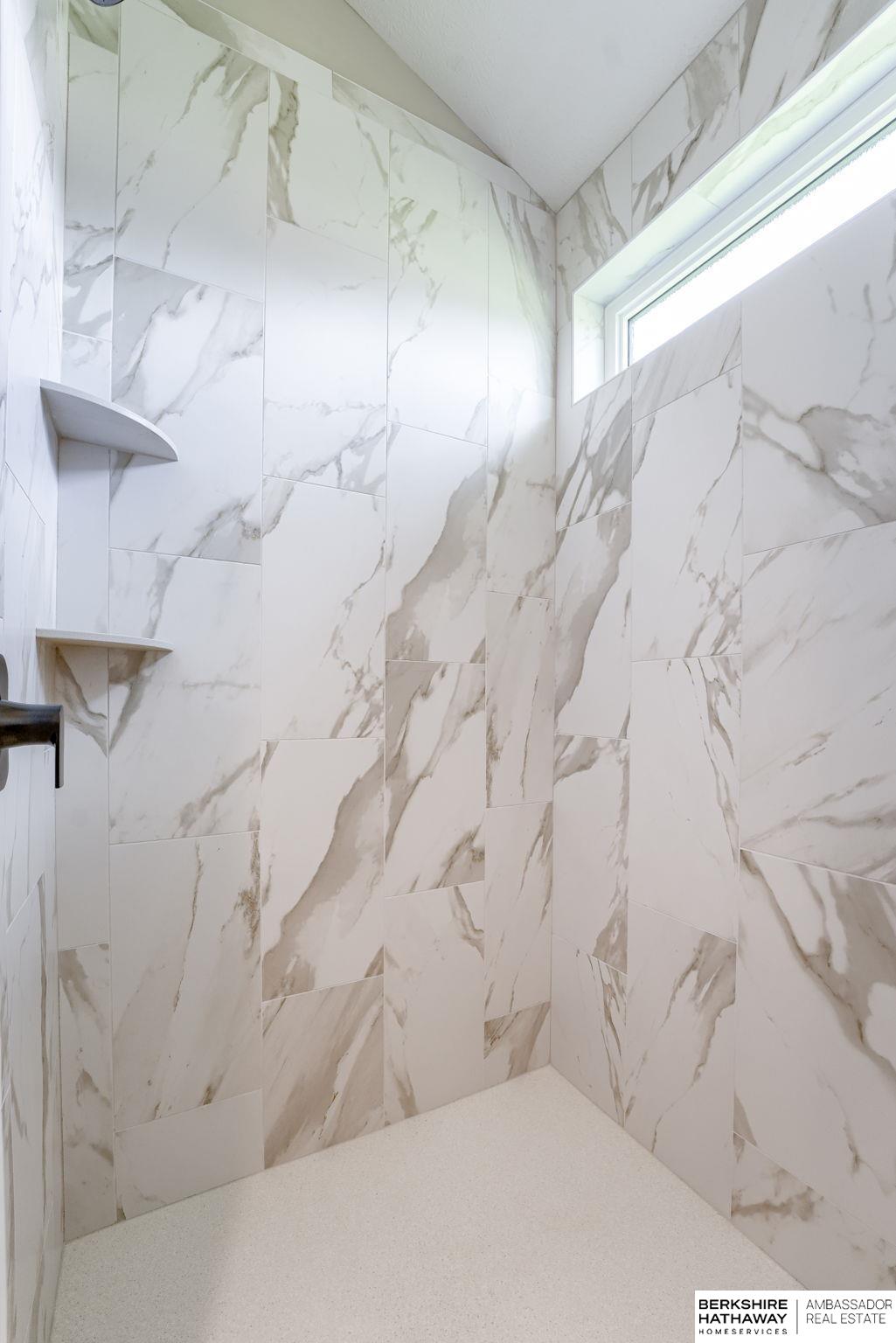 Omaha, Nebraska 68116, United States, 4 Bedrooms Bedrooms, ,3 BathroomsBathrooms,Residential,Active,175397