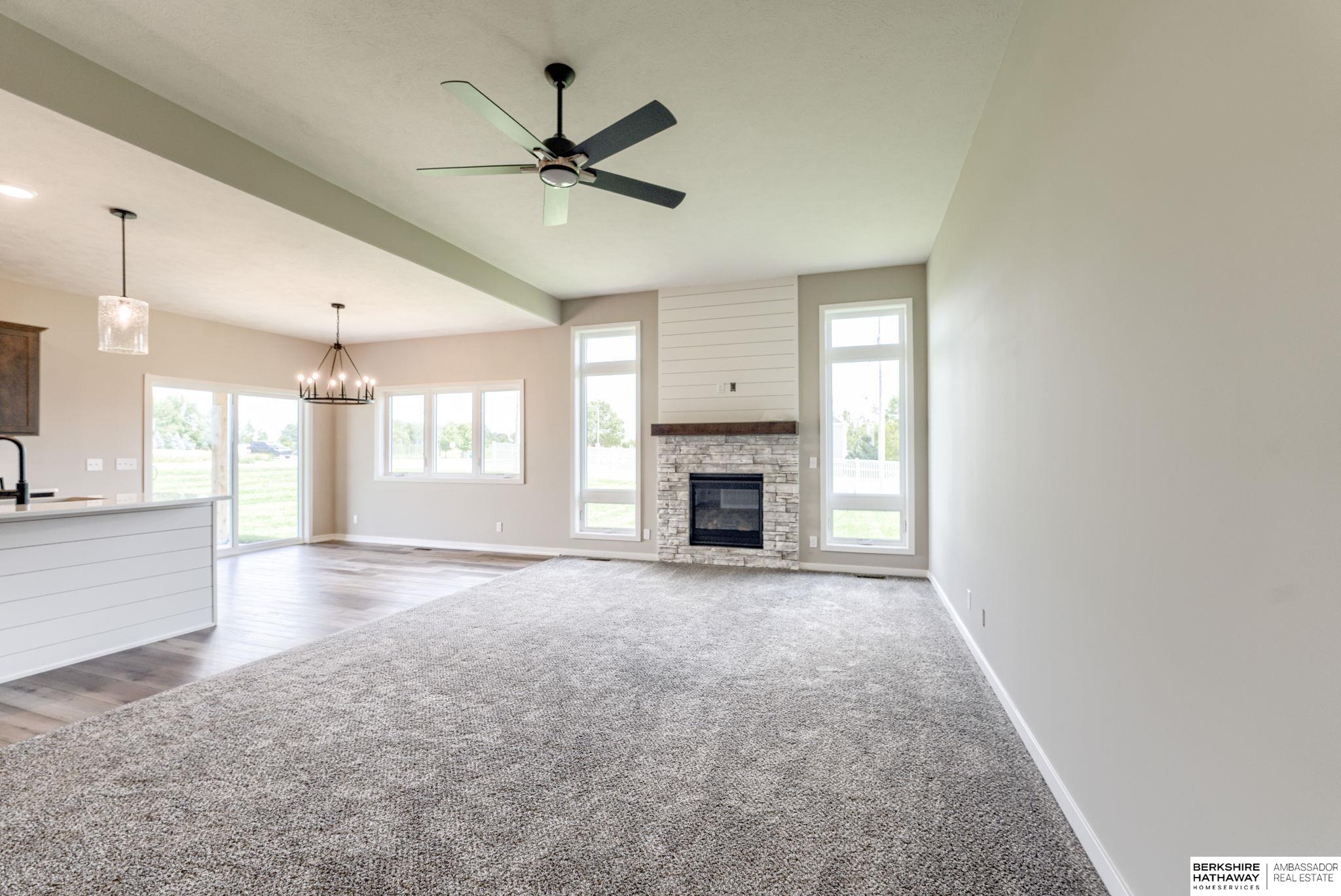 Omaha, Nebraska 68116, United States, 4 Bedrooms Bedrooms, ,3 BathroomsBathrooms,Residential,Active,175397