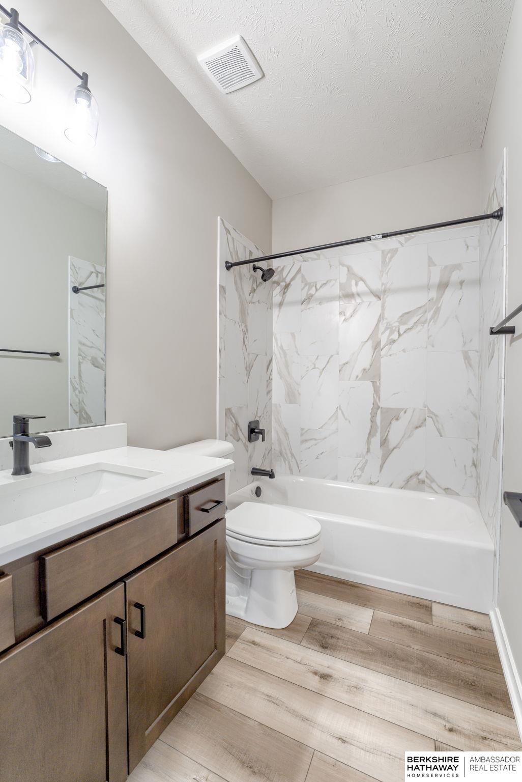 Omaha, Nebraska 68116, United States, 4 Bedrooms Bedrooms, ,3 BathroomsBathrooms,Residential,Active,175397