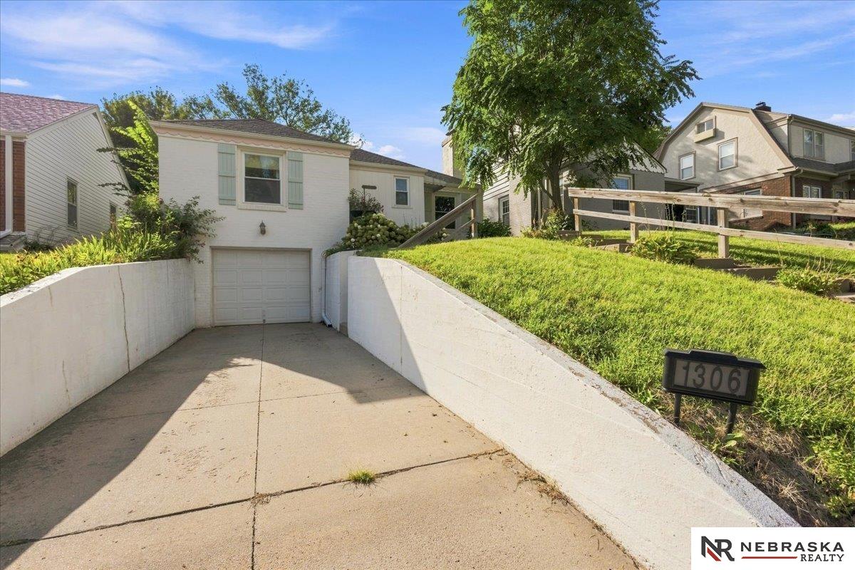 1306 N 52nd Street