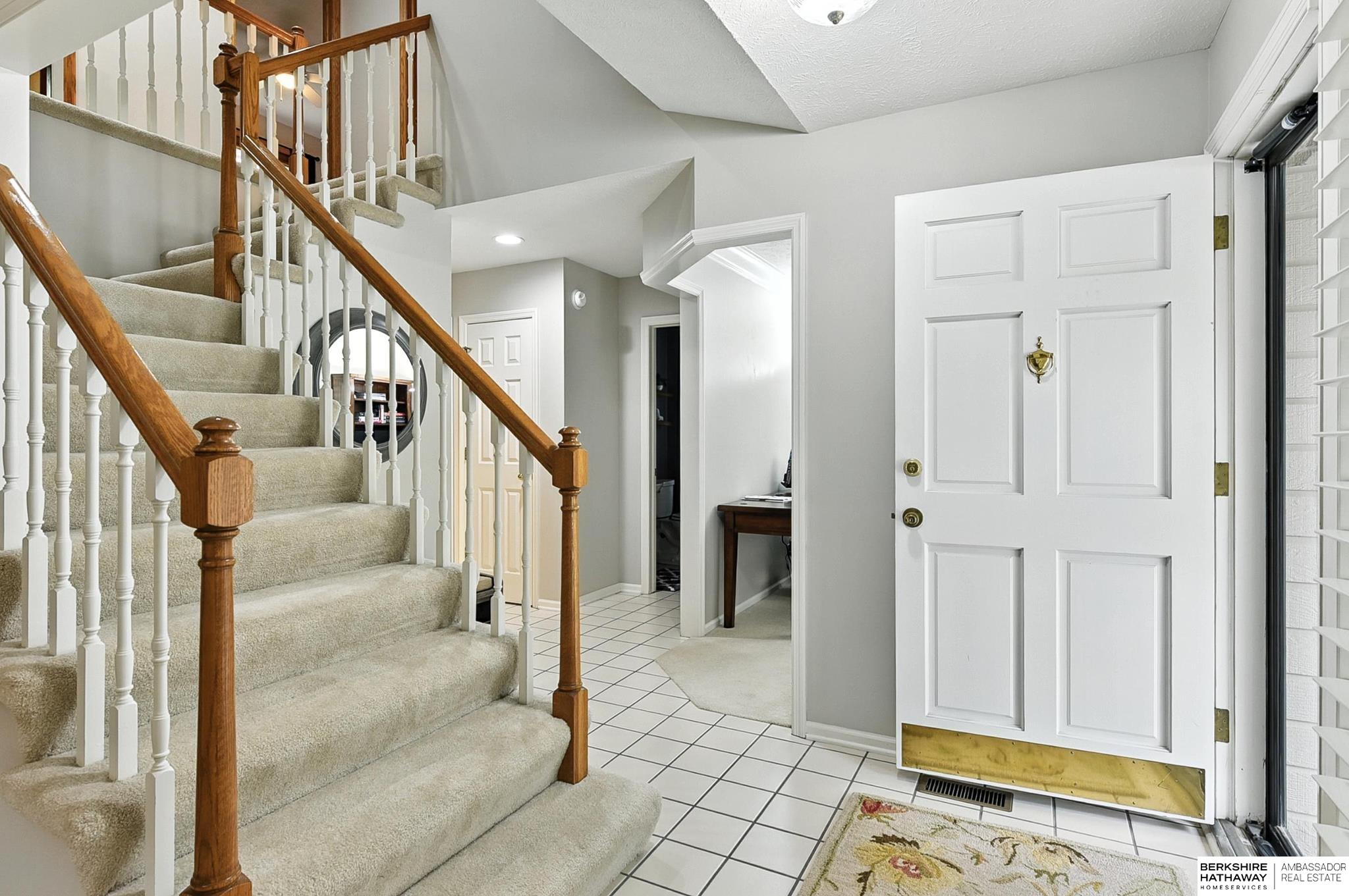 Omaha, Nebraska 68164, United States, 4 Bedrooms Bedrooms, ,2 BathroomsBathrooms,Residential,Active,179236