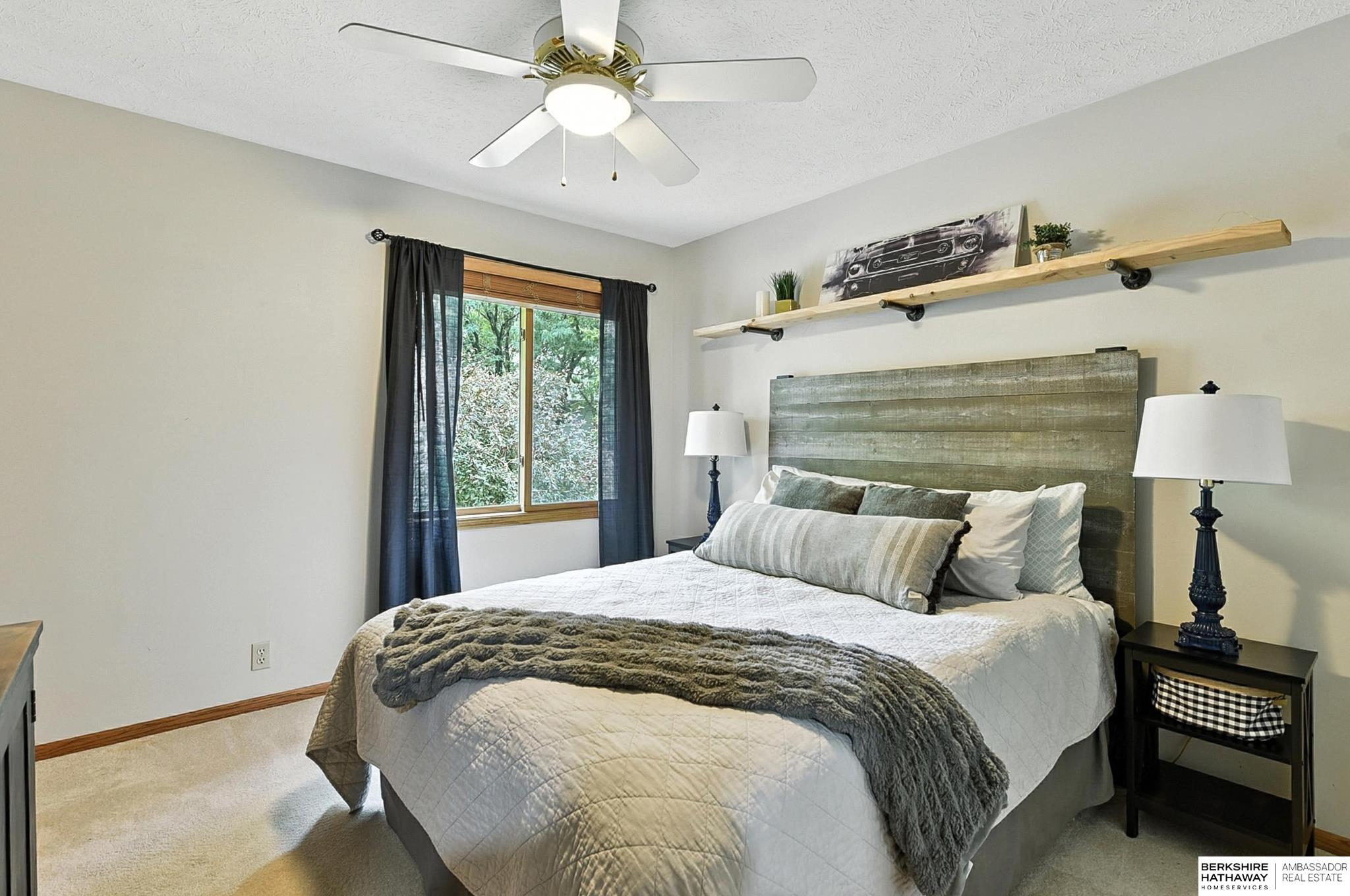 Omaha, Nebraska 68164, United States, 4 Bedrooms Bedrooms, ,2 BathroomsBathrooms,Residential,Active,179236