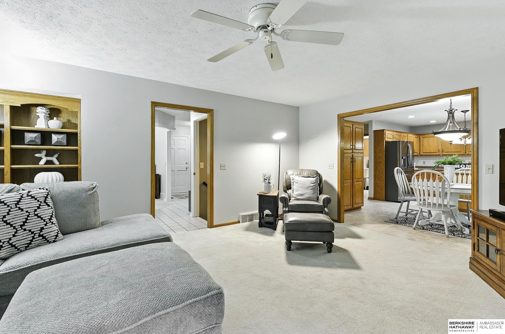 Omaha, Nebraska 68164, United States, 4 Bedrooms Bedrooms, ,2 BathroomsBathrooms,Residential,Active,179236