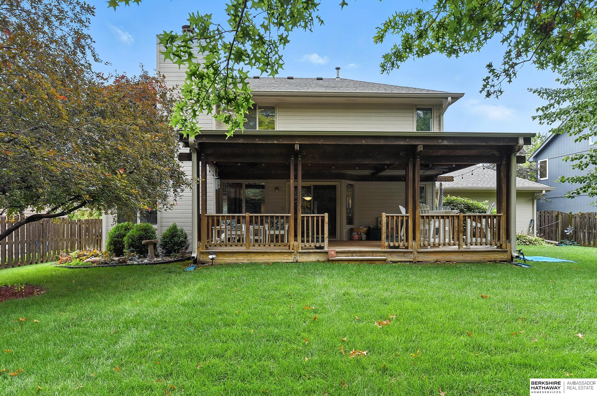 Omaha, Nebraska 68164, United States, 4 Bedrooms Bedrooms, ,2 BathroomsBathrooms,Residential,Active,179236