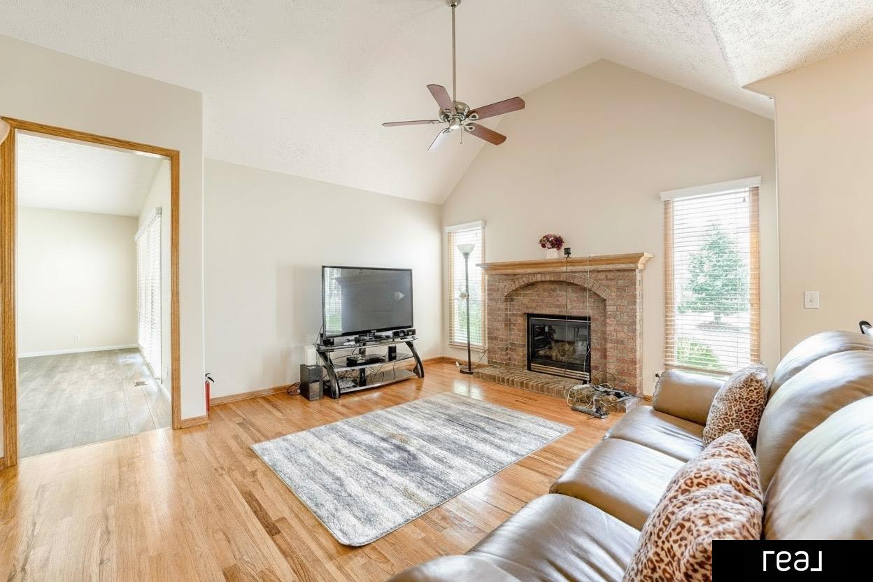 Bennington, Nebraska 68007, United States, 5 Bedrooms Bedrooms, ,3 BathroomsBathrooms,Residential,Active,228324