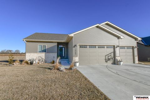 Photo of 1060 W Panorama Road, Lincoln, NE 68523 (MLS # 22601526)