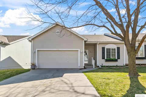 Photo of 5109 N 154 Street, Omaha, NE 68116 (MLS # 22612024)
