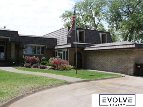 Photo of 1599 S Main Street #7, Fremont, NE 68025 (MLS # 22532549)