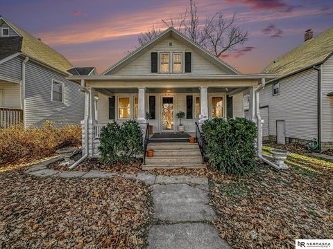 Photo of 3141 P Street, Lincoln, NE 68503 (MLS # 22605106)