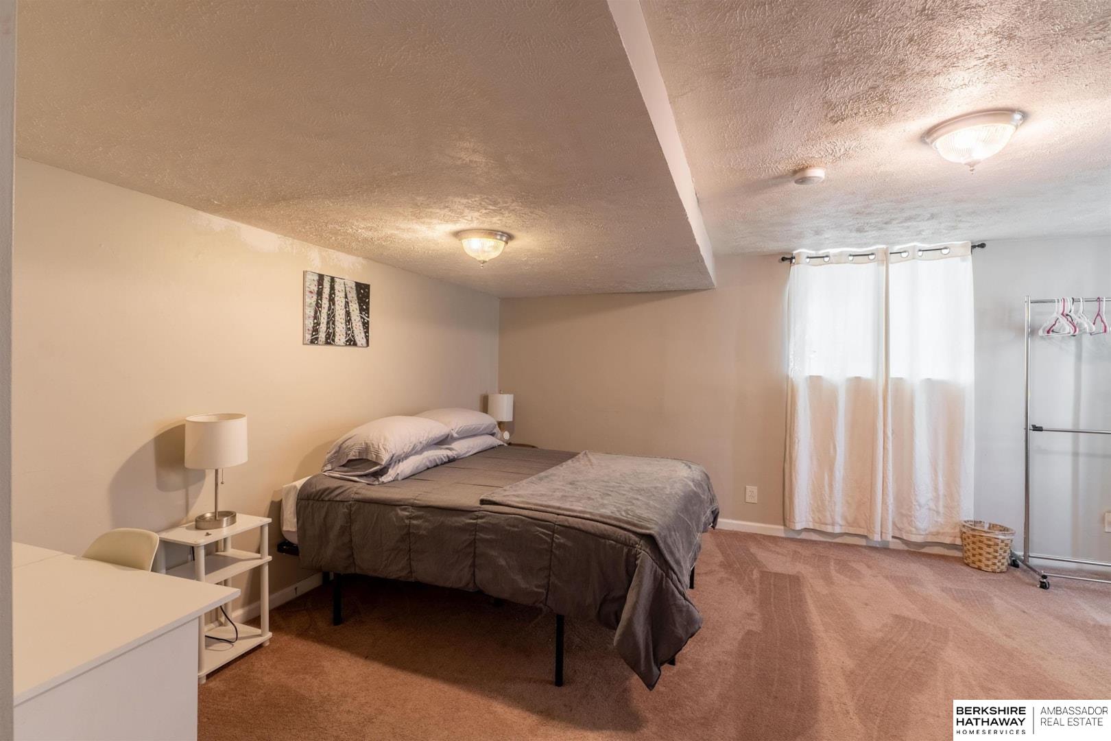 Omaha, Nebraska 68131, United States, 6 Bedrooms Bedrooms, ,4 BathroomsBathrooms,Residential,Active,116460