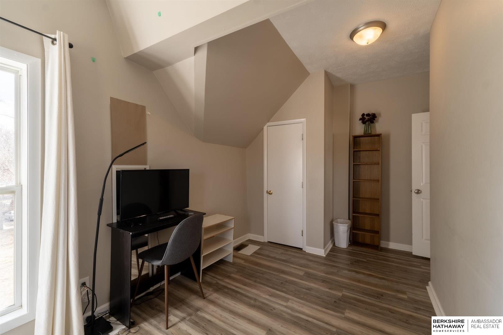 Omaha, Nebraska 68131, United States, 6 Bedrooms Bedrooms, ,4 BathroomsBathrooms,Residential,Active,116460