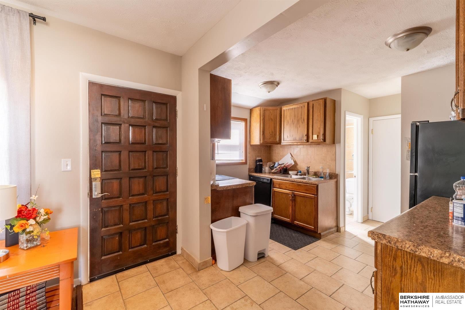 Omaha, Nebraska 68131, United States, 6 Bedrooms Bedrooms, ,4 BathroomsBathrooms,Residential,Active,116460