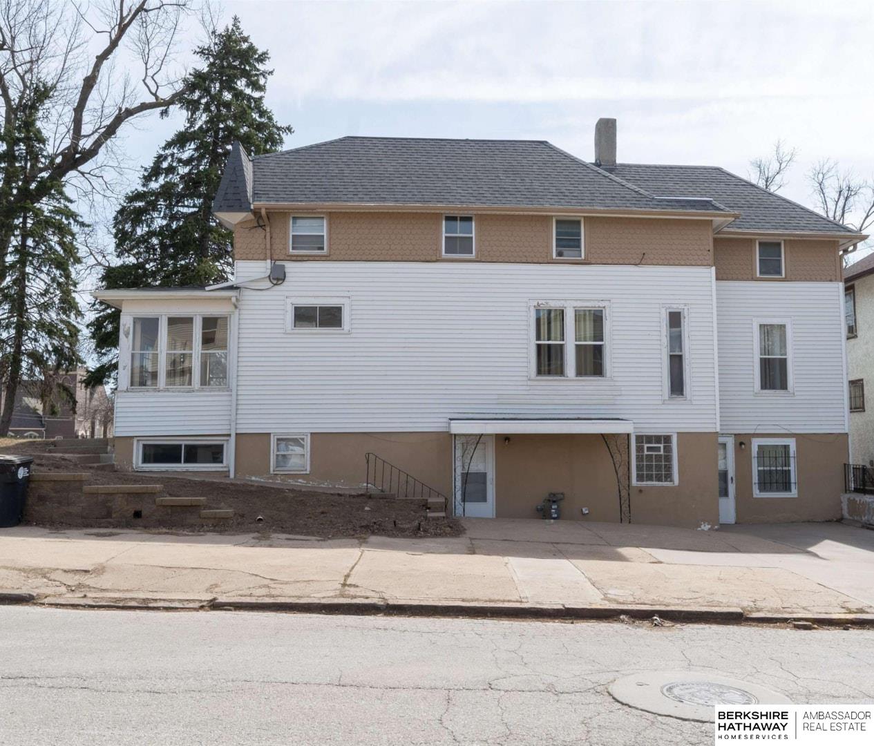 Omaha, Nebraska 68131, United States, 6 Bedrooms Bedrooms, ,4 BathroomsBathrooms,Residential,Active,116460