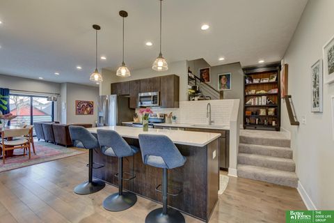 Photo of 3111 Mayberry Plaza, Omaha, NE 68105 (MLS # 22608506)