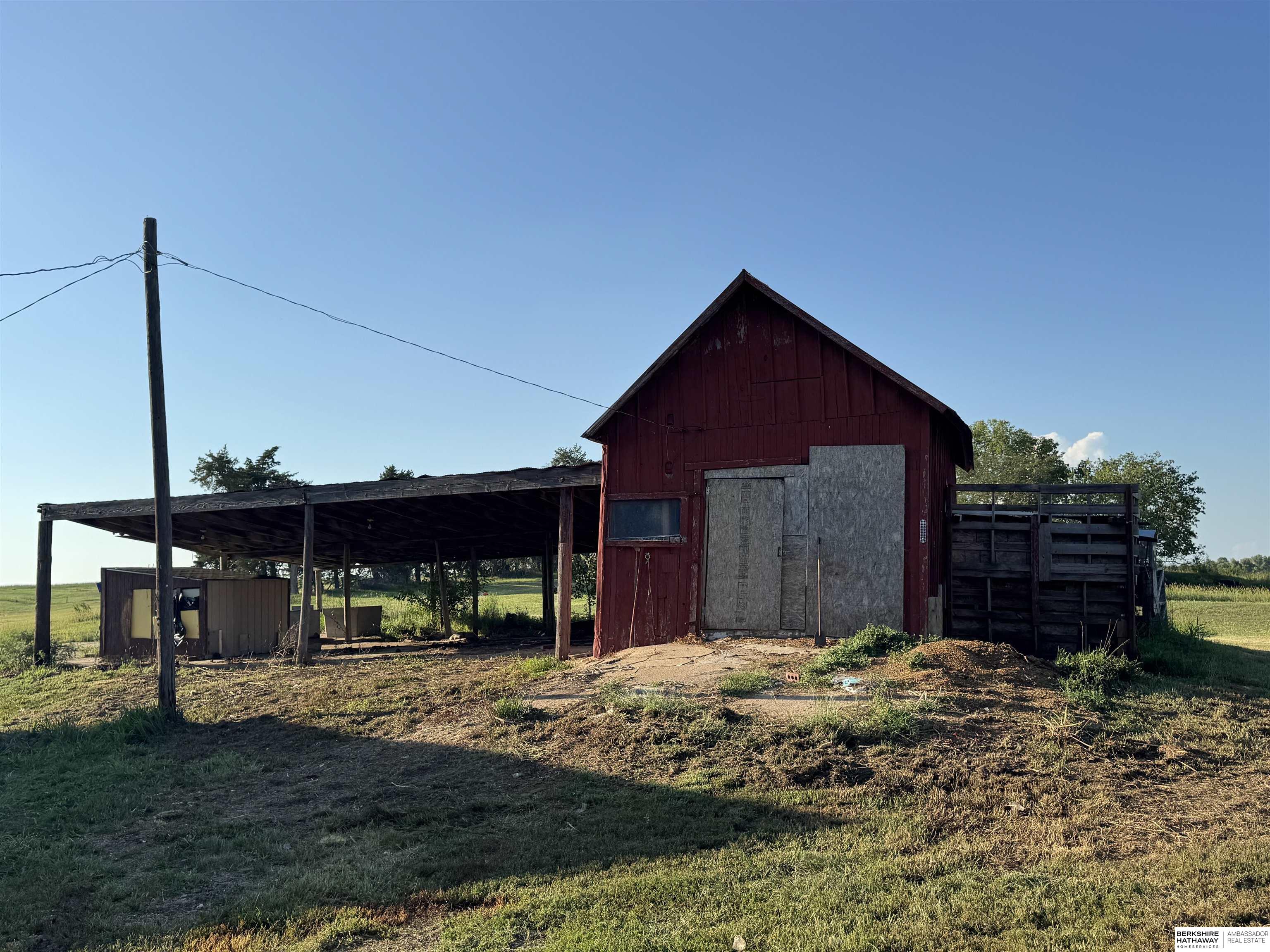 Tecumseh, Nebraska 68450, United States, 4 Bedrooms Bedrooms, ,2 BathroomsBathrooms,Residential,Active,194073