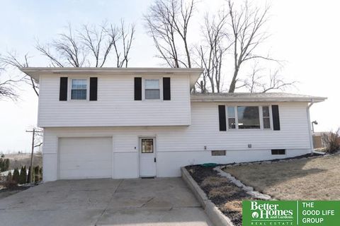 Photo of 2001 Hampton Drive, Tekamah, NE 68061 (MLS # 22606681)