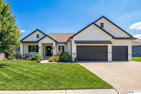 Photo of 21754 I Street, Elkhorn, NE 68022 (MLS # 22605110)