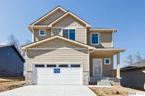 Photo of 7716 N 116th Avenue, Omaha, NE 68142 (MLS # 22602709)