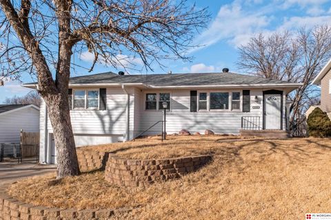 Photo of 1314 Hansen Avenue, Bellevue, NE 68005 (MLS # 22603633)
