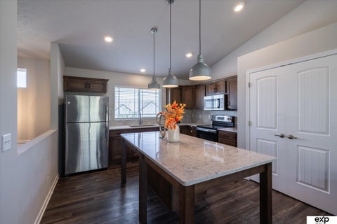 Photo of 7752 N 108th Street, Omaha, NE 68142 (MLS # 22621585)