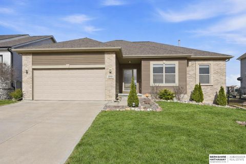 Photo of 20908 Camden Avenue, Elkhorn, NE 68022 (MLS # 22611923)