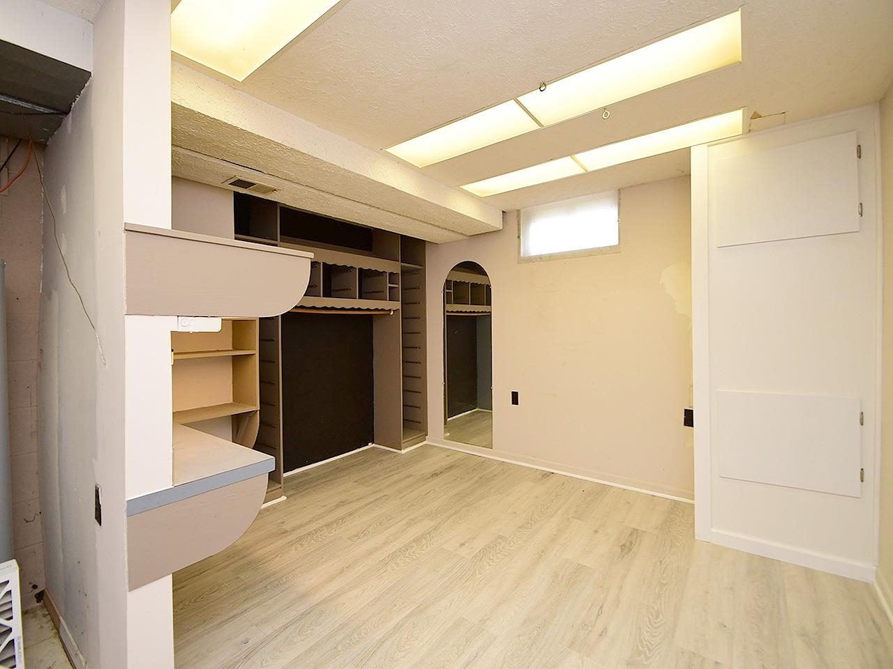 Omaha, Nebraska 68144, United States, 4 Bedrooms Bedrooms, ,3 BathroomsBathrooms,Residential,Active,183402