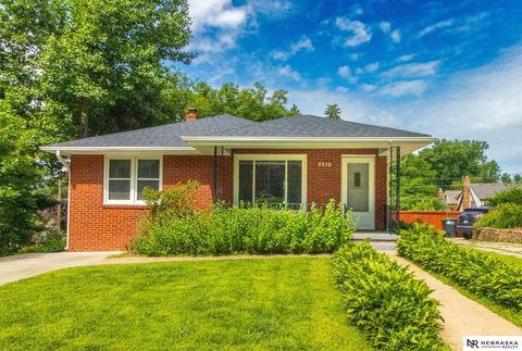Photo of 2510 N 51 Street, Omaha, NE 68104 (MLS # 22617859)