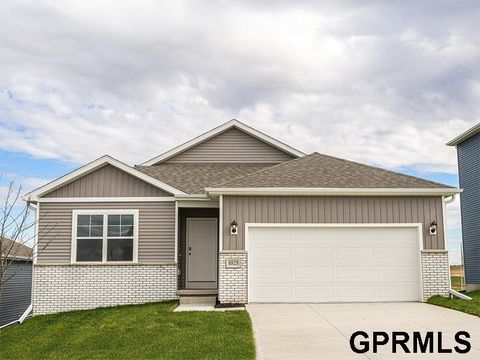 Photo of 12616 S 205th Avenue, Gretna, NE 68028 (MLS # 22610213)