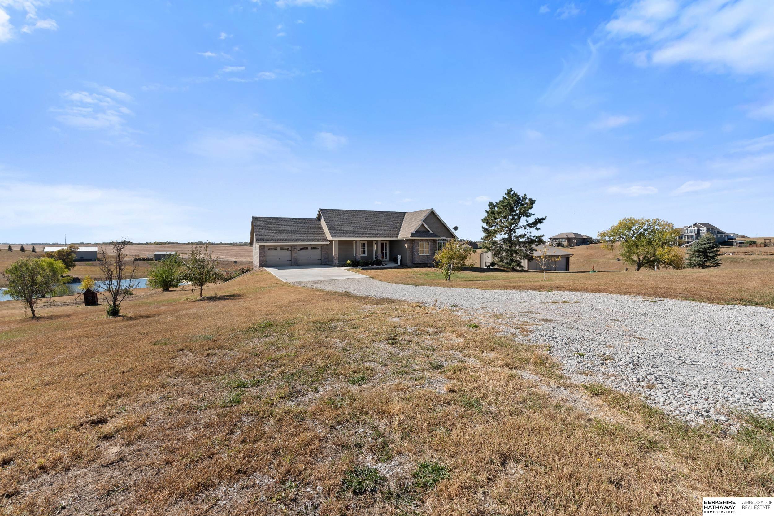 Louisville, Nebraska 68037, United States, 4 Bedrooms Bedrooms, ,3 BathroomsBathrooms,Residential,Active,85761