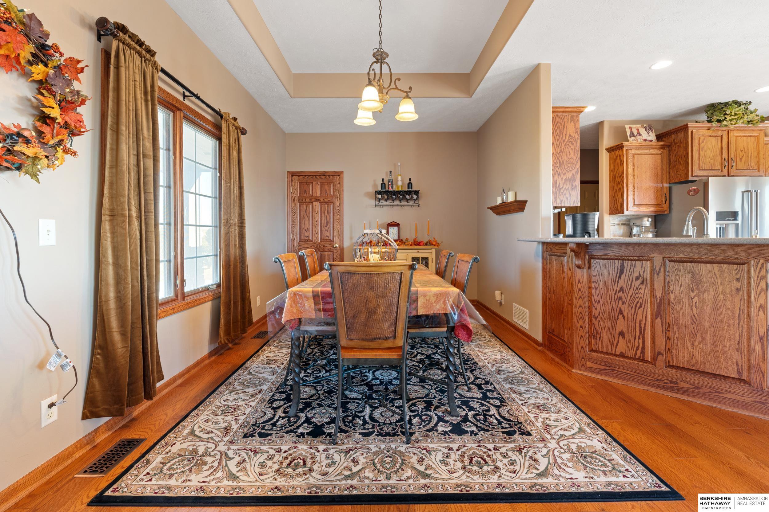 Louisville, Nebraska 68037, United States, 4 Bedrooms Bedrooms, ,3 BathroomsBathrooms,Residential,Active,85761