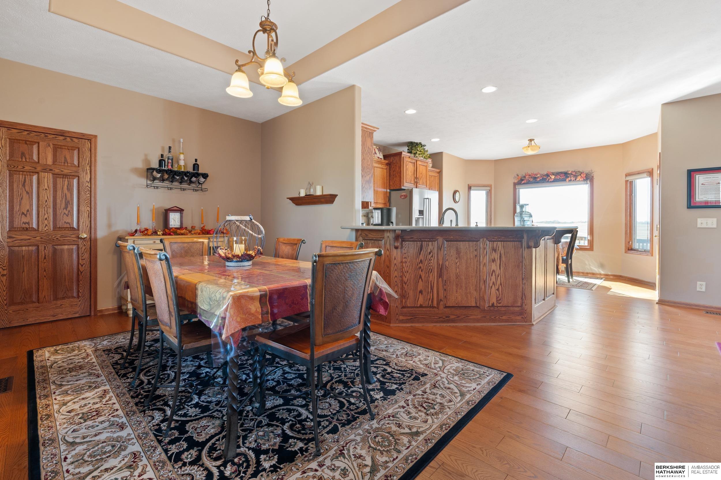 Louisville, Nebraska 68037, United States, 4 Bedrooms Bedrooms, ,3 BathroomsBathrooms,Residential,Active,85761