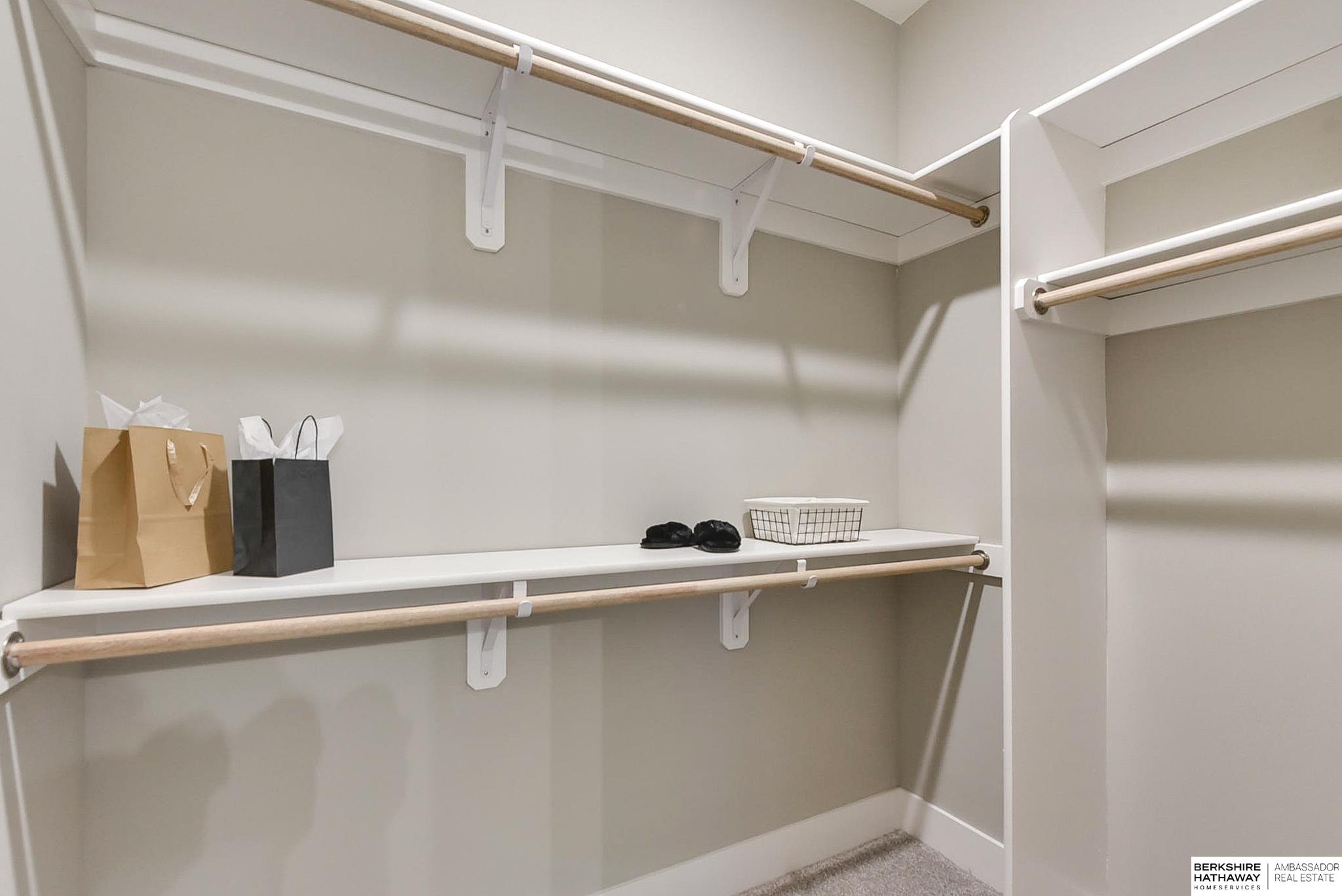 Omaha, Nebraska 68108, United States, 3 Bedrooms Bedrooms, ,3 BathroomsBathrooms,Residential,Active,135181