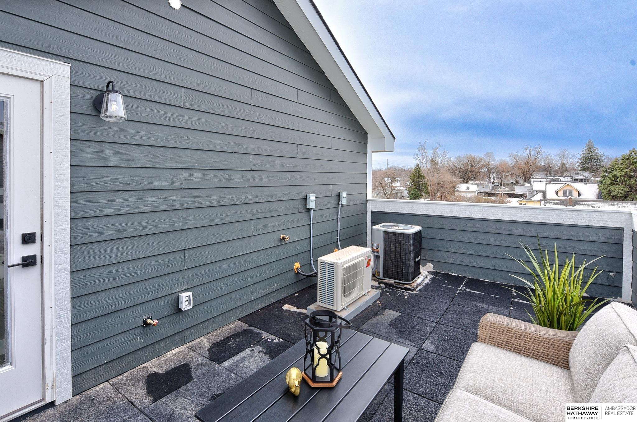 Omaha, Nebraska 68108, United States, 3 Bedrooms Bedrooms, ,3 BathroomsBathrooms,Residential,Active,135181