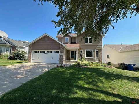 Photo of 7030 S 32Nd Street, Lincoln, NE 68516 (MLS # 22535323)