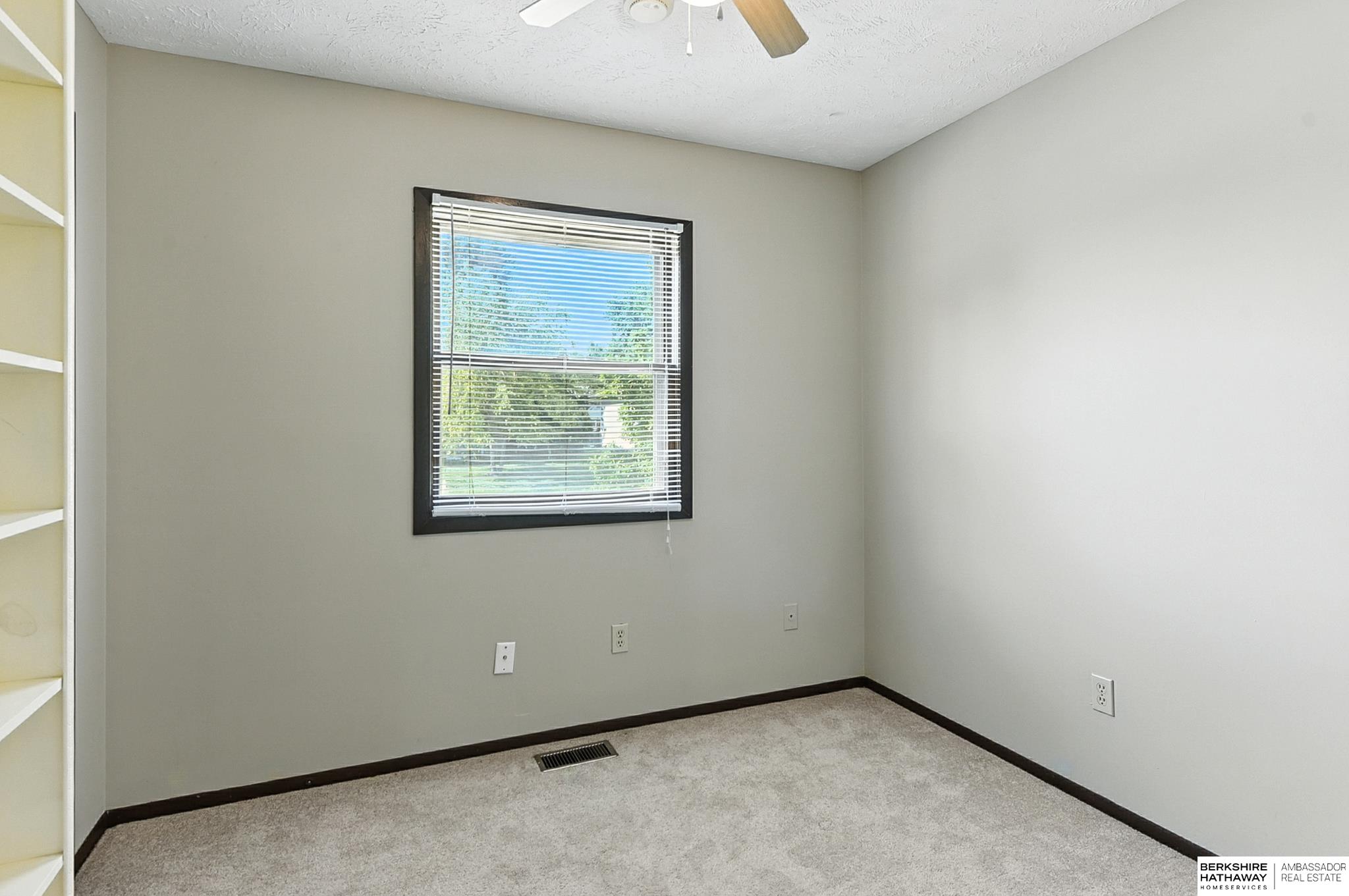 Omaha, Nebraska 68138, United States, 3 Bedrooms Bedrooms, ,2 BathroomsBathrooms,Residential,Active,188856