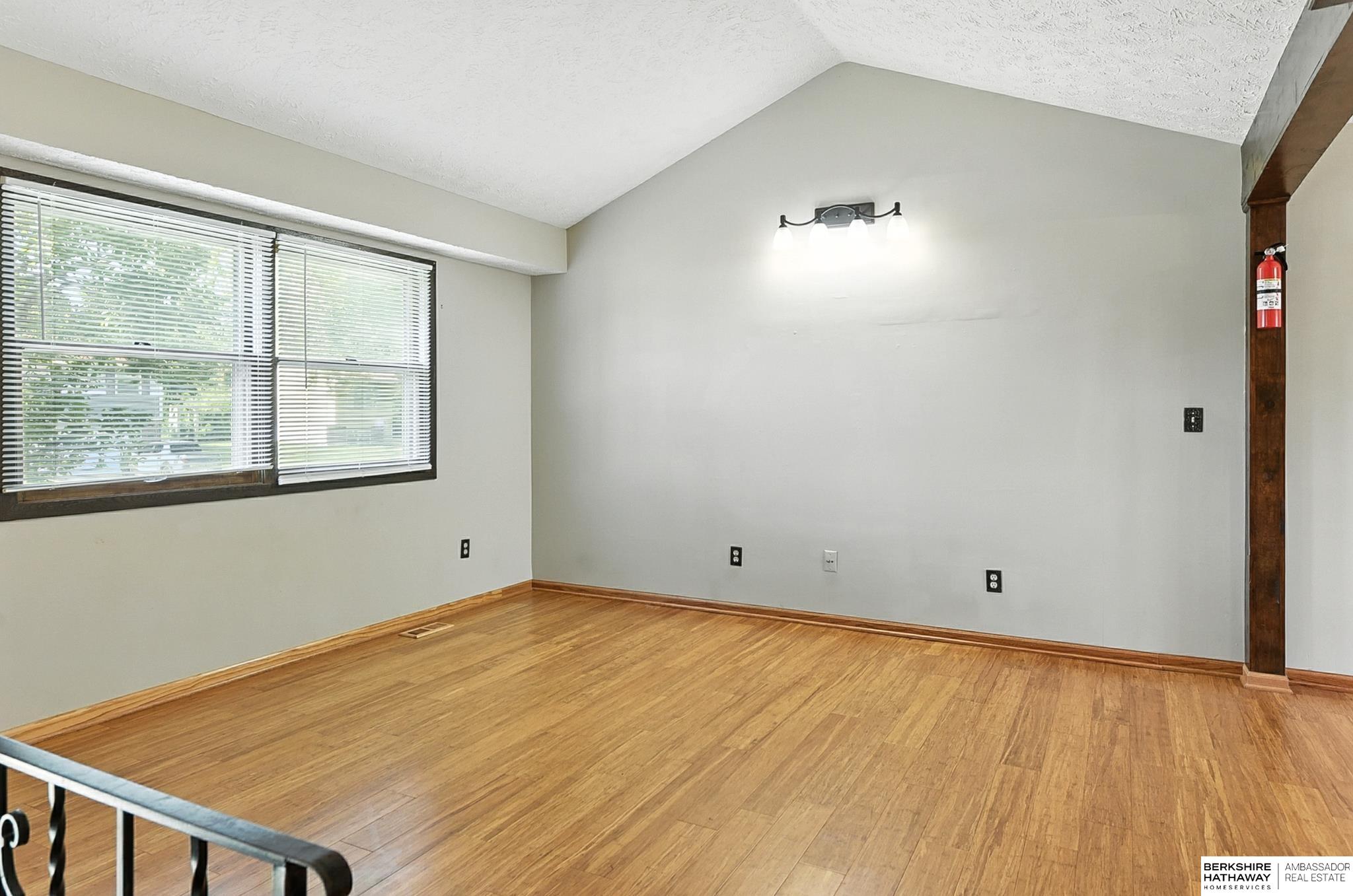 Omaha, Nebraska 68138, United States, 3 Bedrooms Bedrooms, ,2 BathroomsBathrooms,Residential,Active,188856