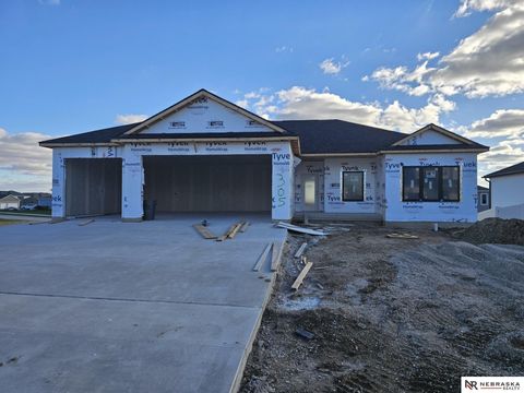 305 Kristi Lane, Hickman, NE 68372 - #: 22531169