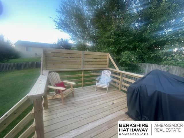 Omaha, Nebraska 68116, United States, 3 Bedrooms Bedrooms, ,2 BathroomsBathrooms,Residential,Active,215528