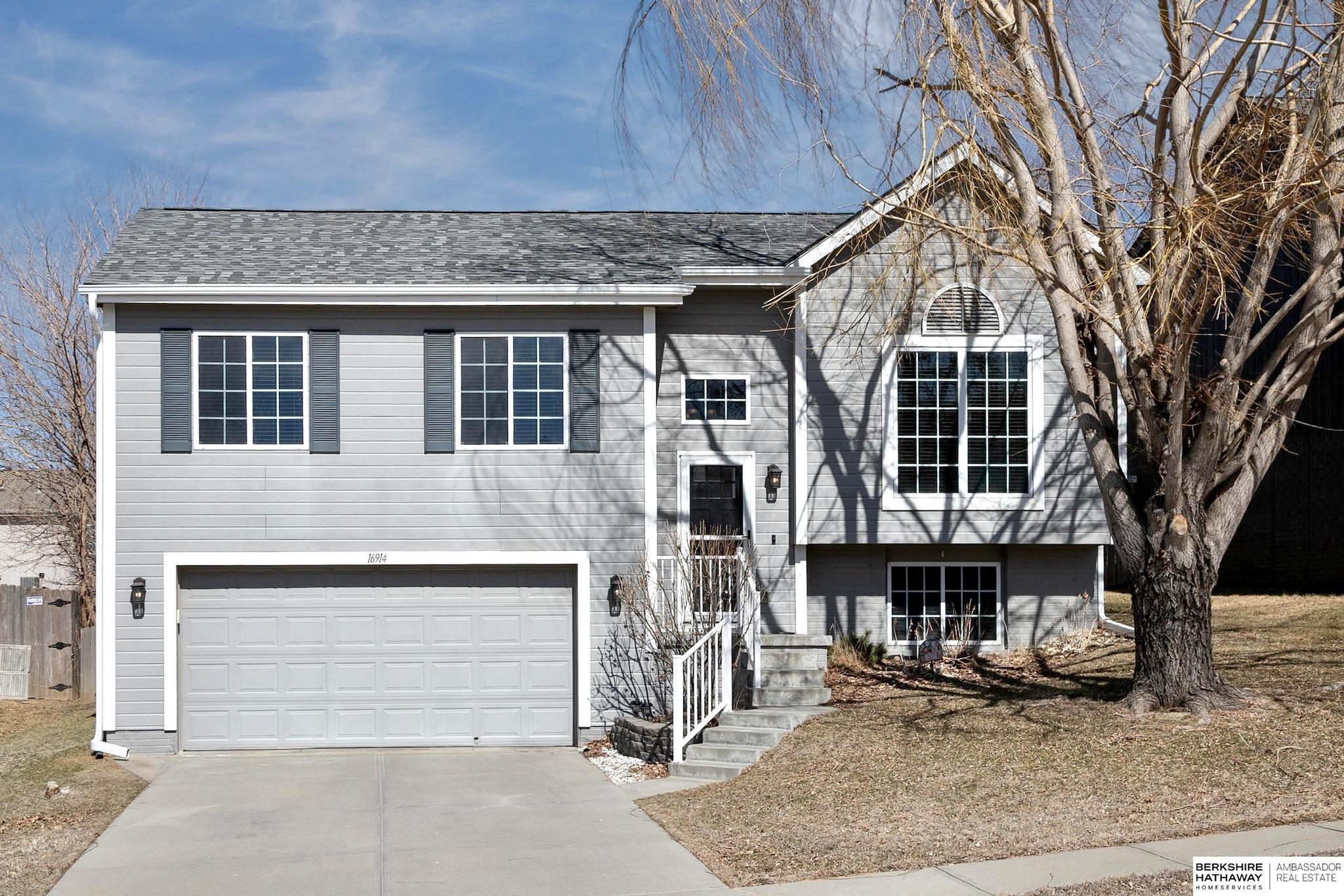 Omaha, Nebraska 68116, United States, 3 Bedrooms Bedrooms, ,2 BathroomsBathrooms,Residential,Active,215528 Omaha, Nebraska 68116, United States, 3 Bedrooms Bedrooms, ,2 BathroomsBathrooms,Residential,Active,215528