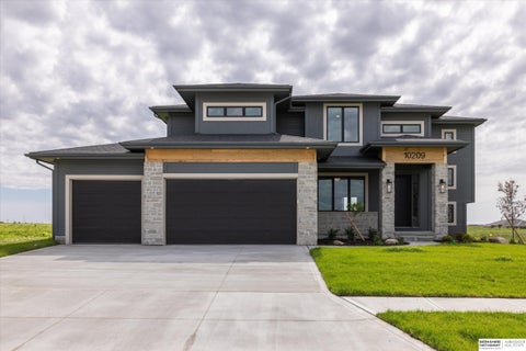 Photo of 10209 S 214th Street, Gretna, NE 68028 (MLS # 22628533)