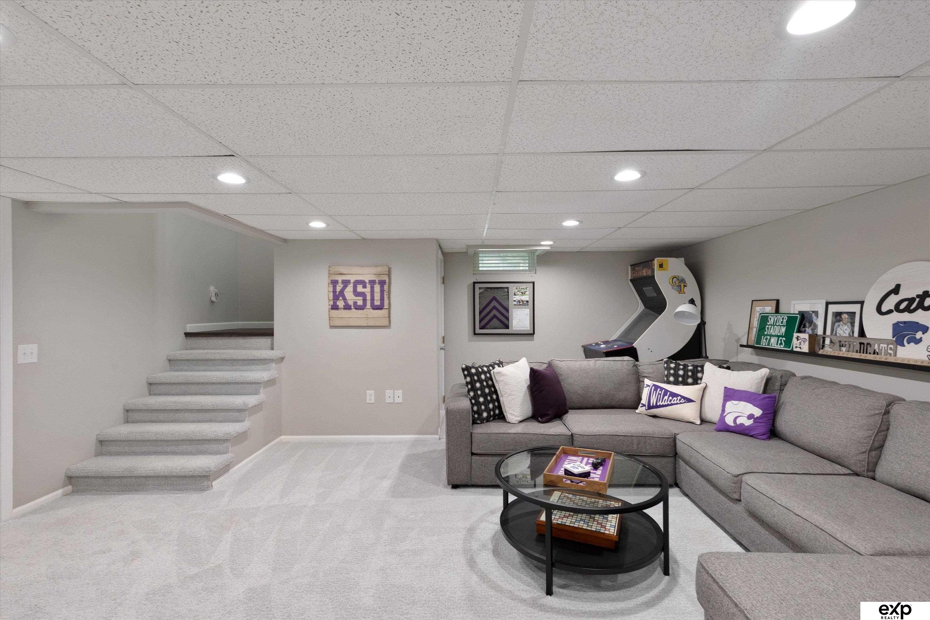 Omaha, Nebraska 68106, United States, 3 Bedrooms Bedrooms, ,3 BathroomsBathrooms,Residential,Active,168082