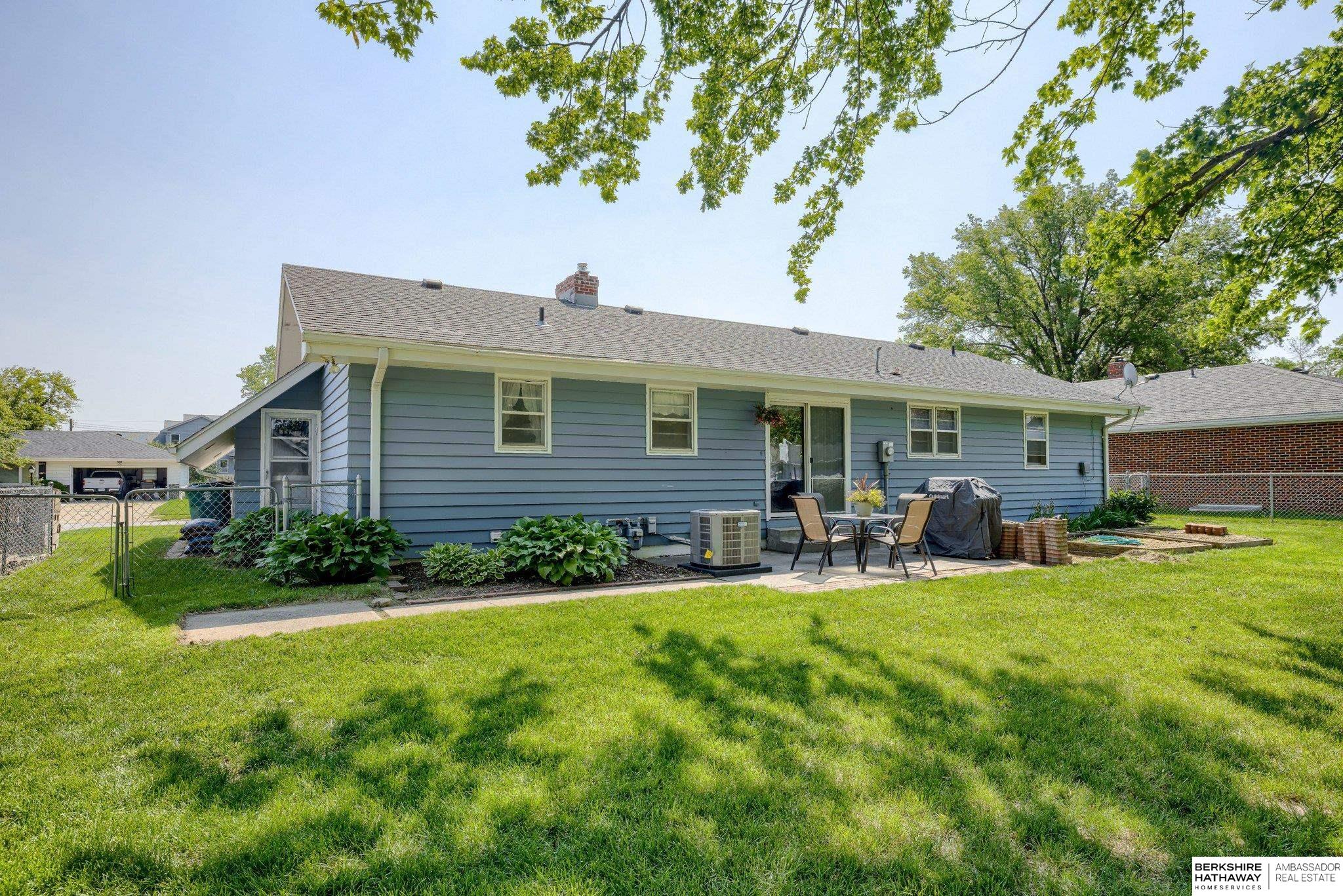 Springfield, Nebraska 68059, United States, 3 Bedrooms Bedrooms, ,2 BathroomsBathrooms,Residential,Pending,151850