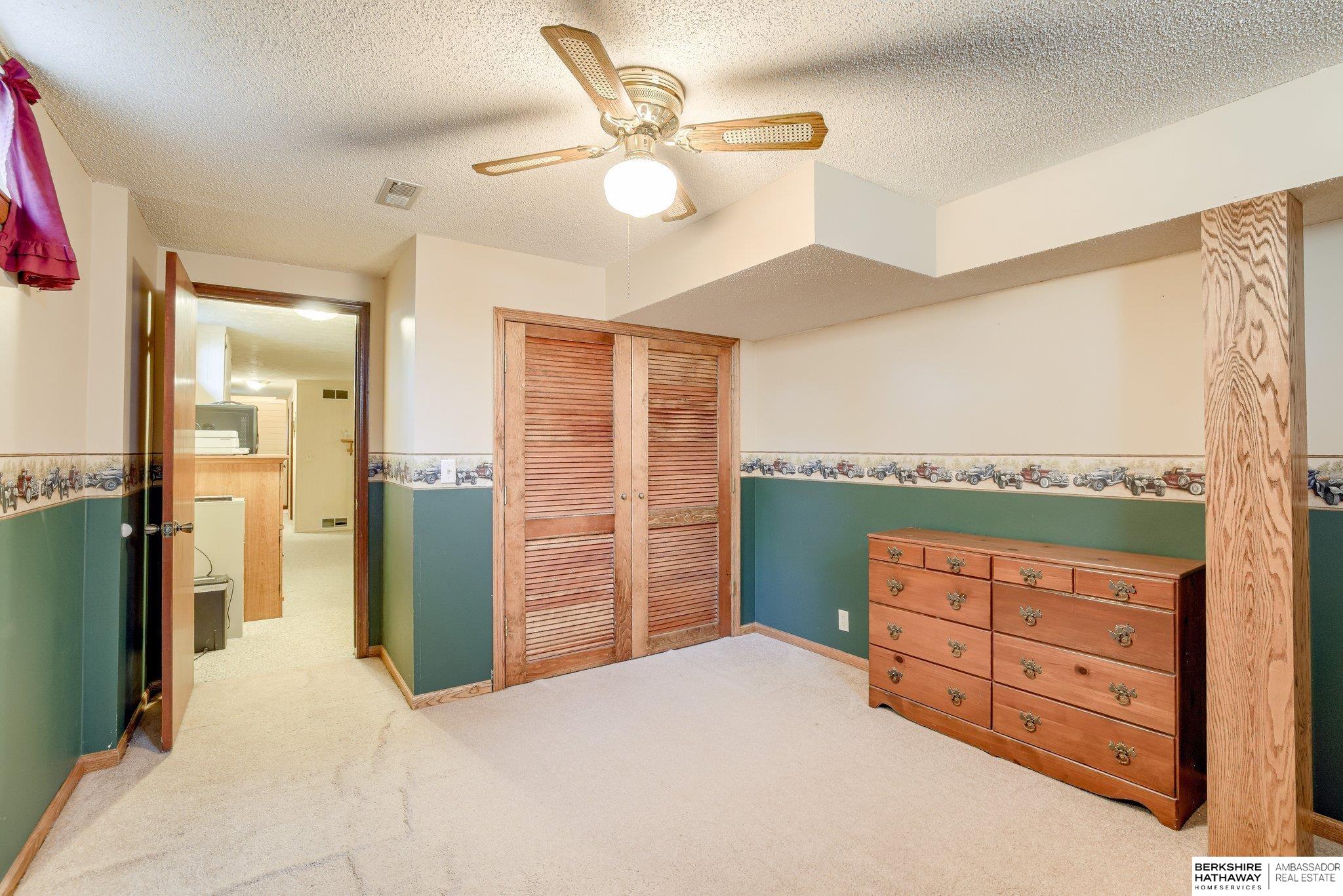 Springfield, Nebraska 68059, United States, 3 Bedrooms Bedrooms, ,2 BathroomsBathrooms,Residential,Pending,151850